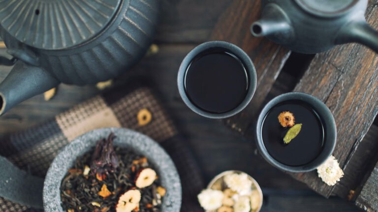You’ll-Never-Regret-Drinking-These-7-Healing-Teas-on-americasbestblog