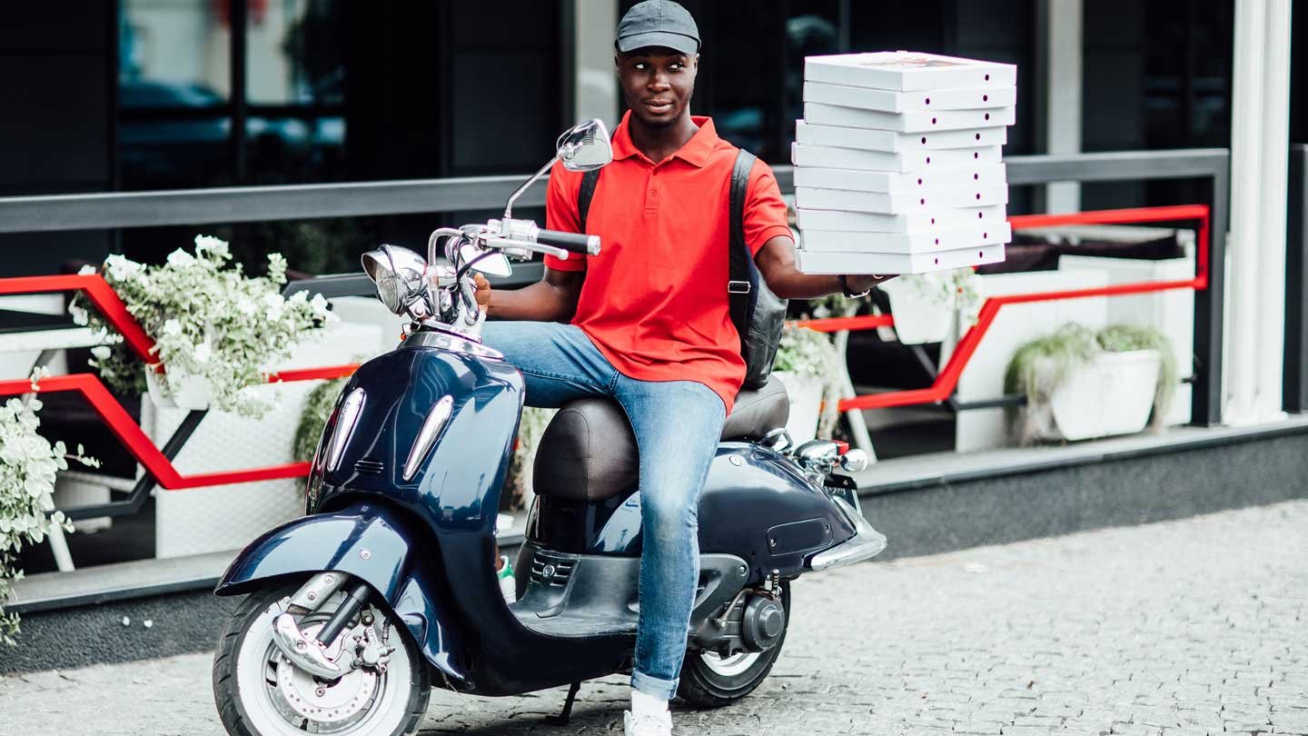 4 Ways To Increase Sales In Your Pizza Delivery Business