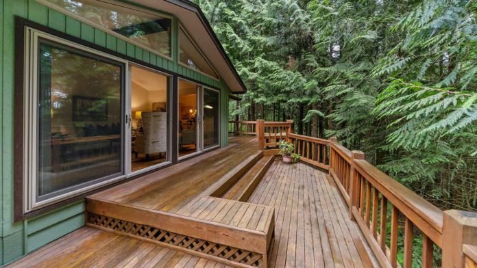 Best-Ways-to-Make-the-DIY-Deck-for-the-Modular-Home-on-americasbestblog